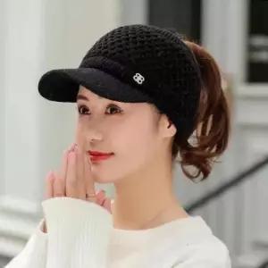 여자 등산 스포츠 룩 썬 캡 코디 니트 벌짚 챙 모자