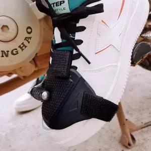 [콩심팥심]미끄럼방지 부츠오염방지 보호1개입 쉬프트 신발 변속 패드