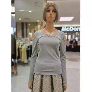 [에고이스트] 금속 팬턴트 소매 슬릿 슬림티셔츠 ER1CL-760 691619