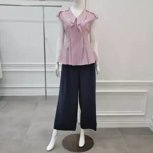 [미니멈]슬리브리스 패플럼 블라우스 (MXBAWB5160 LP)_IC