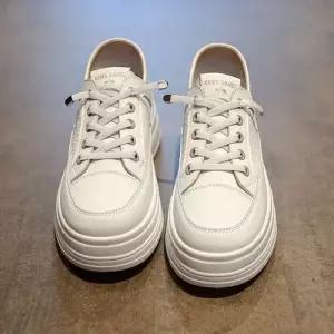 스파이더맨 여성용 봄철 가죽 통굽 소프트 투웨이 속가보시 OPH1