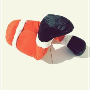 [2개구성] 성탄절 벽 크마스 장식 인형 엉덩이 산타 트리 선물 리스 인테리어 오너먼트 상체실종 LWD1B2DA