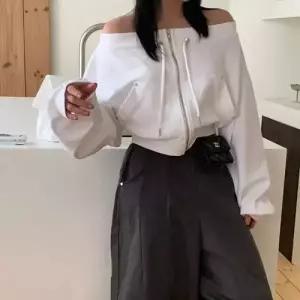 여성용 봄가을 일자넥 스트링 지퍼 맨투맨 오프숄더 OP3