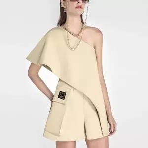 EAMT 여친 반바지 프릴 어깨 점프슈트 옐로 엘레강스 정장세트 EUNG3