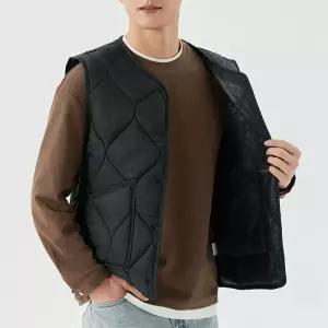 남자퀼팅 경량베스트 겨울 데일리 미니멀 이너조끼