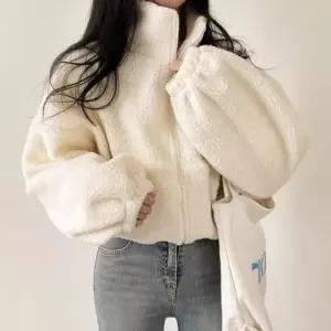 [신상오픈런]여성용 일상 양털 텍스처 하이넥 크롭 집업 재킷 (44092039)