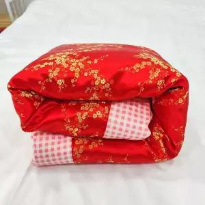 비단 이불 시골 전통 할머니댁 겨울 꽃무늬 신혼부부