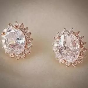 [신상오픈런]여성용 일상 크리스탈 타원형 대형 큐빅 귀걸이 (44092181)