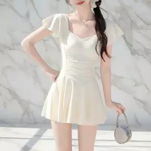 [신상오픈런]|CCW251|여성 하트넥 셔링 프릴 스커트 팔뚝 허벅지 수영복 원피스