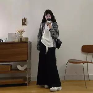 스커트 여친 롱 봄 이너 빅사이즈 코트 슬림핏 스트라이프 긴팔 나시+하이웨스트 원픽1