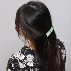 ( )[엔젤슈슈] 마블 네모 자동 헤어핀 그린 반묶음머리핀