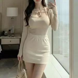 [하프클럽/셀러허브_여성트랜드패션]여자 카디건 슬리브리스 홀터네크 나