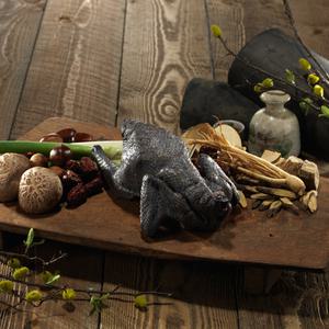 궁궐 오골계 14호 1350g 삼계탕 백숙 무항생제