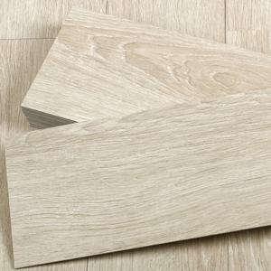 국산 오래쓰는 튼튼한 3T 우드데코타일 (WTI-34) 붙이는 접착식 베란다 현관 상업공간 바닥