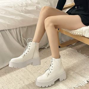 슈즈앤 레이스업 여성 통굽 워커 부츠 sn613