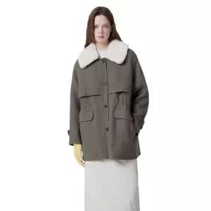 [롯데백화점]DEWL 무스탕 카라 하프 코트 D254MSJ557