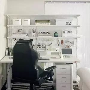 책상앞 타공보드 타공판 수납공간 책장 스탠드 철제 정리 진열대 코너 사무실 회사 파티션