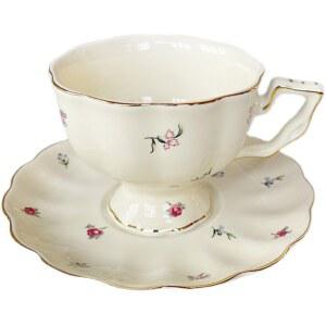 엔틱 빈티지 감성 수납장 키보드 레트로 흑백티비 벽난로인테리어 흑백 터닝 화이트