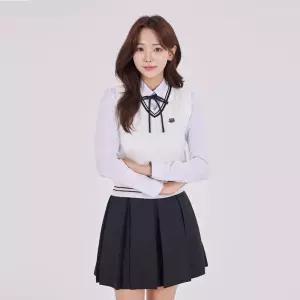 남녀공용 더블라인 트라이던트 자수 스웨터 니트조끼