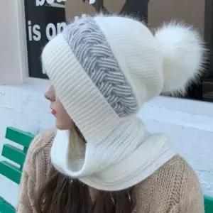 방울모자 목도리 일체형 털모자 머플러 남녀공용 겨울모자