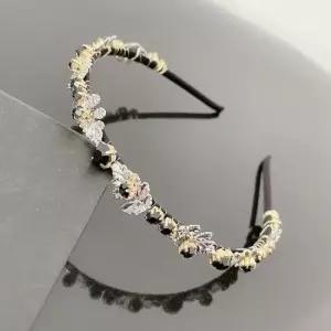 큐빅머리띠 밴드 공주풍 크리스탈 헤어악세사리 머리띠 헤