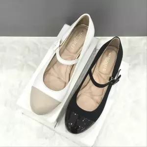 [탠디]여성 스트랩 포인트 미들힐 X2HF50YD14 BLACK WHITE 2DC_JJ