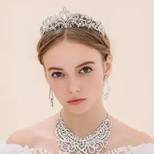 웨딩티아라 헤어 악세사리 웨딩소품 브라이덜샤워 신부 프린세스