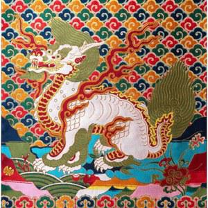 한복 사극의상 자수패턴 정사각 자수 해치 구름과 사극 구름패턴 38X38 패턴 도약