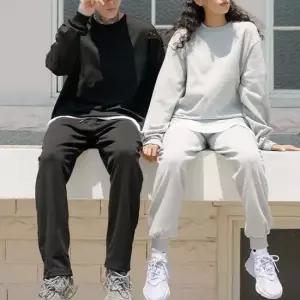 빅사이즈 무지 심플 맨투맨 긴팔 티셔츠 커플룩