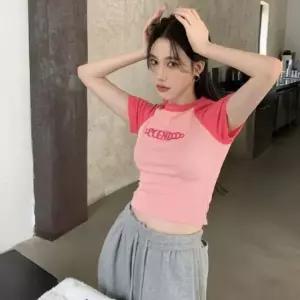 트렌디한 디자인 신축성좋은 골지 나그랑 크롭 반팔티