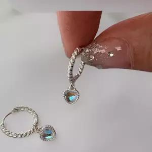 [신상오픈런]여성용 오팔 하트 링 귀걸이 트위스트 디자인 (44092185)