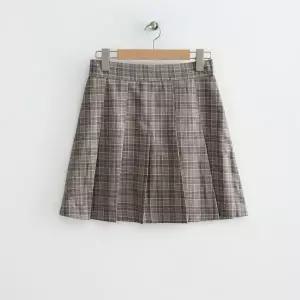 로엠 체크 플리츠 미니스커트 2colors RMWHC4TRT3 126500