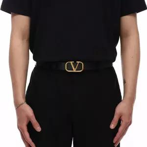 [명품]  남성 브이 로고 금장 벨트 3Y2T0Q90ECU 0NO