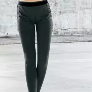 여성 트레이닝 레깅스 반바지 일체형 남자래쉬가드 온천수영복 휴가철패션 서핑복 휴양지코디 해변룩