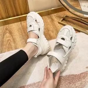 여름 쿠션 좋은 여성 운동화 통굽 샌들 빅사이즈