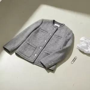 헤지스레이디스 25FWHSJA-5D901SET-UP 헤지스 레이디스 체크 라운드넥 자켓 카키 1301457