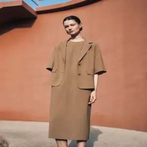 닥스 여성 26SS 카멜 라운드 H라인 원피스 DLDR6B412CM