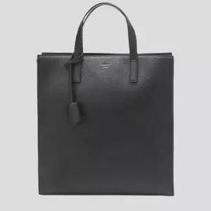 [헤지스](센텀시티점)블랙 참장식 크로스 겸용 토트백 HJBA6E881BK