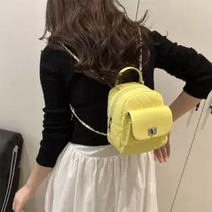 스파이더맨 여사친 캐주얼 슬림핏 퀼팅 자수 체인 대용량 토트백팩 OPH5