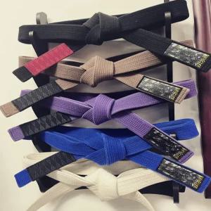 주짓수 벨트 거치대 전시 특공 태권도 무술 브라질리안 주짓수벨트거치대 진열대 블랙