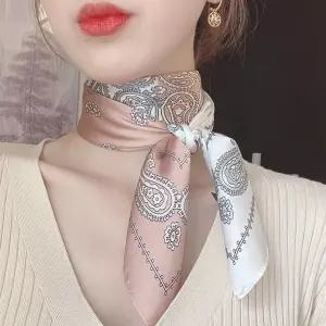 쁘띠 사각 여성 스카프 반다나 페이즐리 무지 사각스카프 여성스카프 실크스카프 쁘띠스카프