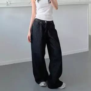 [하프클럽/셀러허브_여성트랜드패션]여자 MAXI 논페이드 검정데님 데님팬츠