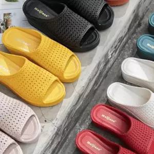 인기상품 5컬러 펀칭 통굽 슬리퍼 키높이 물빠짐 슬라이드 실내화 [WFJKA0K_260321]