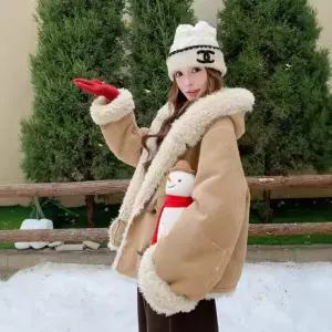 솔저스여사친 도톰 무스탕 일체형 후드 퍼 코트 OPH1