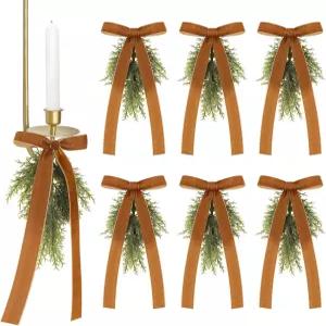 Chuangdi 6개의 크리스마스 티어드롭 스웨그와 벨벳 활을 사용한 벽 양초 스콘 사이프러스 화환 브라운