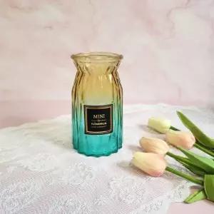 [셀러에이드]북유럽스타일 방형 크리스탈 화병 옐로우그린