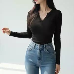 /신상오픈런 여성용 모달 브이넥 슬림핏 긴팔 데일리 스타일