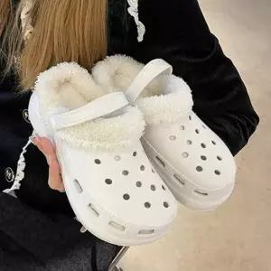 [오노마] ONM 여성 슬리퍼 겨울 안감 탈부착 방한 털 보온 신발