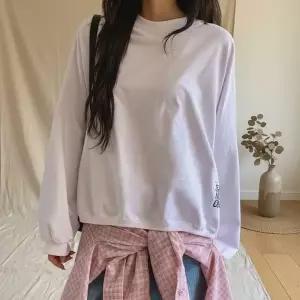 [다잇템] 여성 나염 면혼방 롱슬리브 스마일 빅사이즈 맨투맨