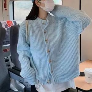 여성 봄 가을 라운드넥 버튼 가디건 예쁜 니트 티 쇼핑몰 오피스룩 여성 용 카 올봄패션 검정 봄